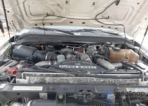 2008 Ford F-250 Xl из США, поврежденный, VIN 1FTSX21R18EA33438